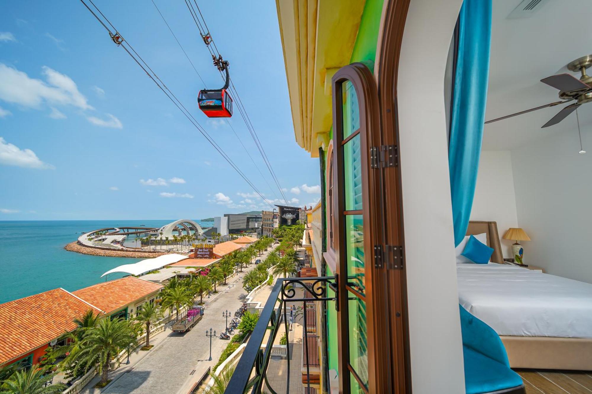 Roma Hotel Phu Quoc - Free Airport Shuttle & Sunset Town Tour Esterno foto